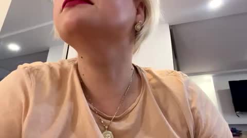 Kaelia and Daniel online show from October 21, 6:36 am