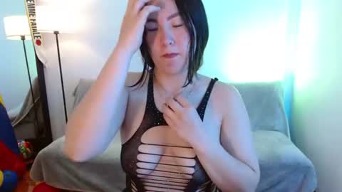 ChloeIndependient model online show from June 29, 9:37 am