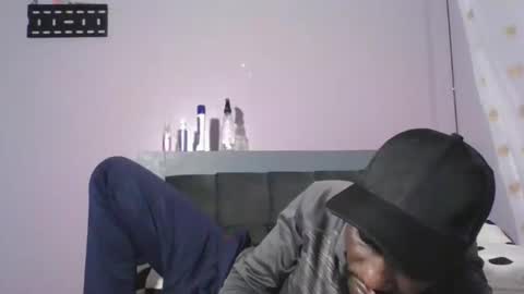 Snapshot of kai91799 chatting on December 14, 8:52 am kai91799 online show from December 14, 8:52 am