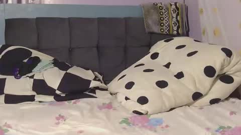 Snapshot of kai91799 chatting on December 15, 7:18 pm kai91799 online show from December 15, 7:18 pm