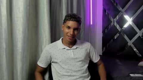 Snapshot of kai_storm7 chatting on March 13, 9:10 pm KAI online show from March 13, 9:10 pm