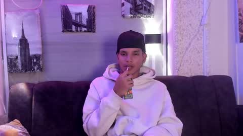 Snapshot of kai_storm7 chatting on March 16, 3:45 am KAI online show from March 16, 3:45 am