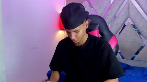 Snapshot of kai_storm7 chatting on March 30, 3:18 am KAI online show from March 30, 3:18 am