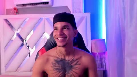 Snapshot of kai_storm7 chatting on April 15, 10:10 pm KAI online show from April 15, 10:10 pm