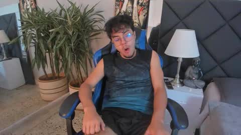 kai_storn online show from March 19, 11:36 am