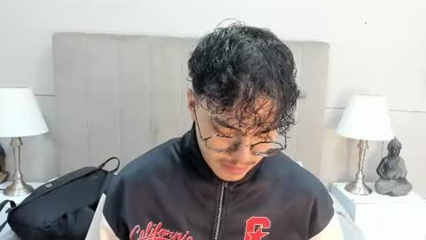 Snapshot of kai_storn chatting on June 28, 11:16 am kai_storn online show from June 28, 11:16 am