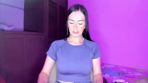 Snapshot of kaiahlive chatting on January 5, 8:12 pm kaiahlive online show from January 5, 8:12 pm