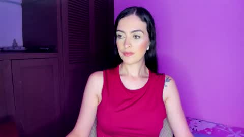 kaiahlive online show from March 25, 9:32 pm