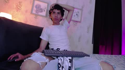 Snapshot of kaiirox chatting on January 10, 7:15 pm kai online show from January 10, 7:15 pm