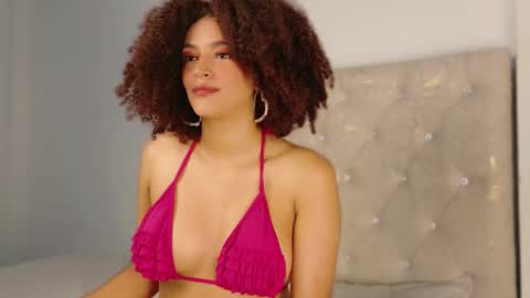 kailanicute online show from March 4, 12:05 am