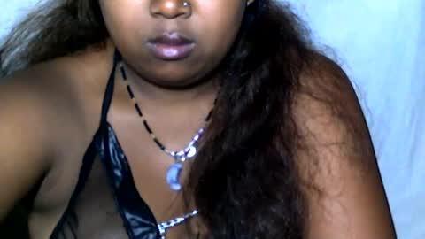 Snapshot of kaillah chatting on February 21, 7:12 am kaillah online show from February 21, 7:12 am