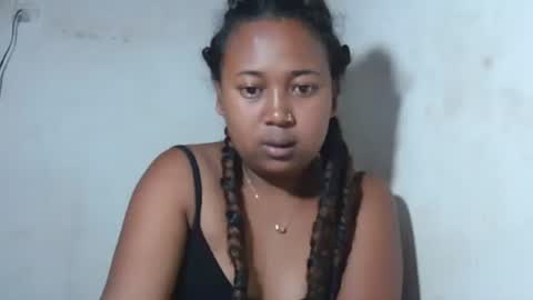 Snapshot of kaillah chatting on October 16, 11:11 am kaillah online show from October 16, 11:11 am