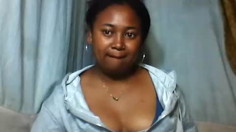 Snapshot of kaillah chatting on November 17, 6:14 pm kaillah online show from November 17, 6:14 pm