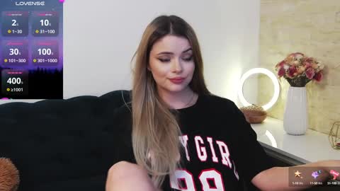 Kailyn online show from December 11, 7:57 pm