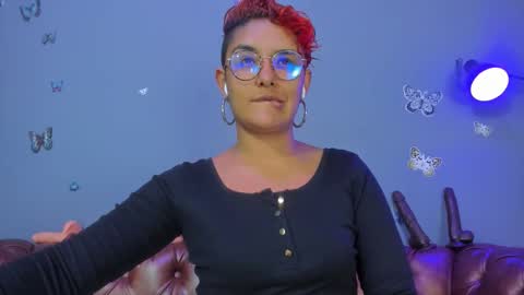 kaira_mosse_ online show from March 18, 11:57 am