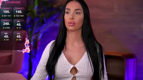 Kaira online show from October 14, 6:20 pm