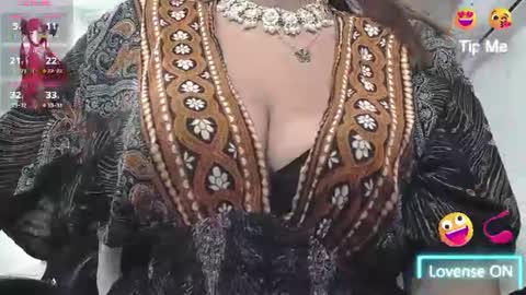 Snapshot of kairadayaamaii chatting on July 18, 11:47 am Kaira online show from July 18, 11:47 am