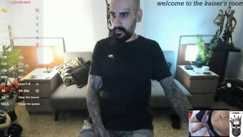 kaiser679 online show from March 21, 10:57 pm