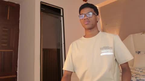 kaisonrouse online show from February 21, 8:54 pm