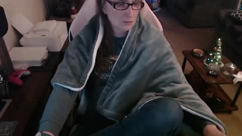 Camprincess331 online show from December 19, 2:29 am