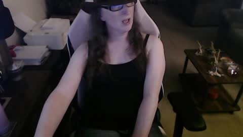 Camprincess331 online show from May 28, 1:25 am