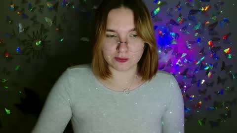 Kaitlin online show from September 15, 11:10 am