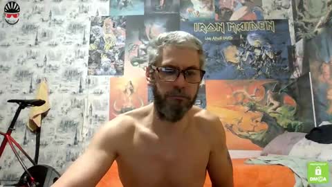 Snapshot of kaivbyry chatting on March 11, 2:54 am kalayashka online show from March 11, 2:54 am