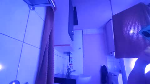 Snapshot of kaktus9241 chatting on January 7, 3:14 am Caktus online show from January 7, 3:14 am