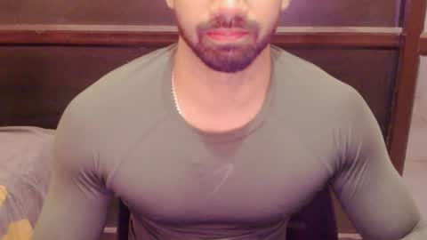 Vicky online show from October 28, 5:11 am