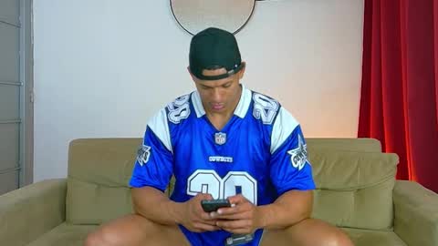 kale thomson online show from March 15, 11:33 pm