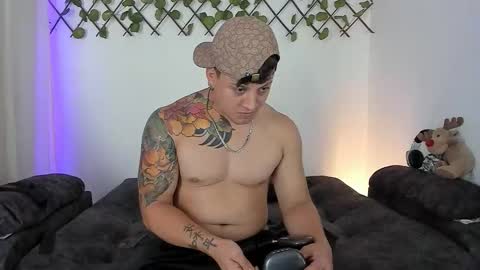 Snapshot of kaledd_musclee chatting on September 29, 8:24 pm Kaledd musclees room Master online show from September 29, 8:24 pm