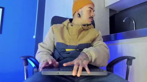 Kale online show from March 18, 11:13 am