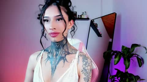 Kali Ka Please help me with your thumbs up its important   dont forget my birthday on October 26 online show from April 1, 9:01 pm