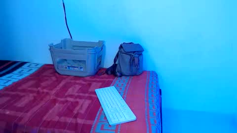 kalifah_ online show from February 13, 12:56 pm