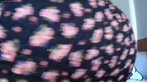 Zoe online show from March 25, 7:09 pm