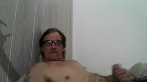 Snapshot of kalifornia91666 chatting on December 21, 2:26 pm kalifornia91666 online show from December 21, 2:26 pm