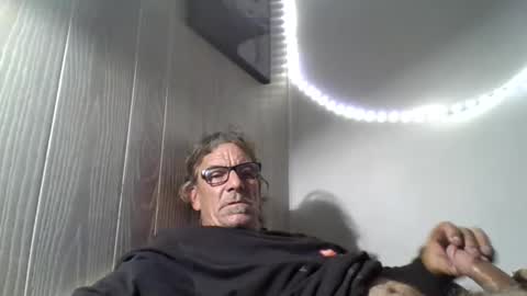 kalifornia91666 online show from October 11, 5:39 am