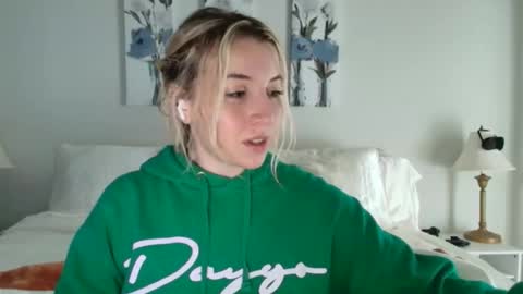 Kaliii jones online show from March 25, 7:09 pm