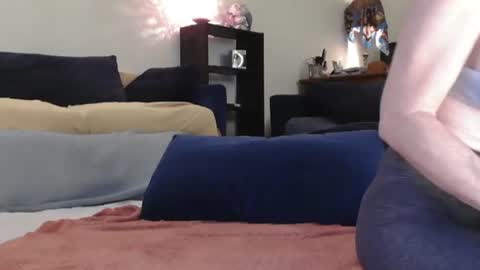 Snapshot of kalikushdreamz chatting on June 10, 1:32 pm Tara Smith online show from June 10, 1:32 pm