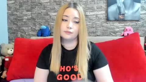 kalindahot online show from October 28, 7:05 pm