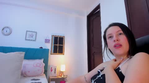 Snapshot of kam_lopez chatting on July 10, 9:39 pm Kamilalopez online show from July 10, 9:39 pm