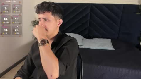 Snapshot of kamal_wolff chatting on February 19, 11:50 am jhon online show from February 19, 11:50 am