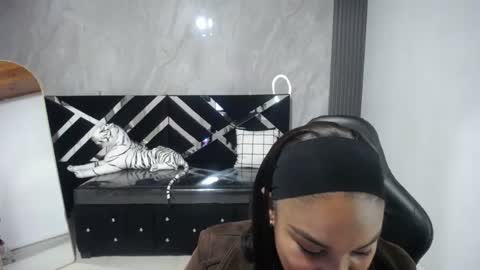 Kamala. Live 2100 - 600 online show from October 7, 3:36 am