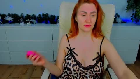 kamilahot25 online show from January 10, 2:02 pm