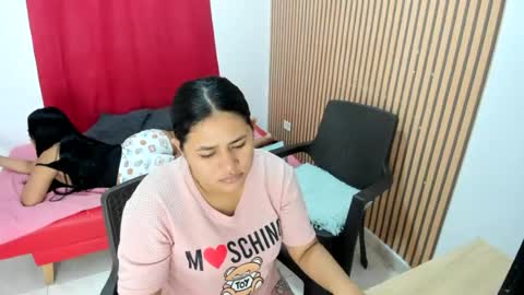 Snapshot of kamilahot_69 chatting on July 9, 3:21 am kamilahot_69 online show from July 9, 3:21 am