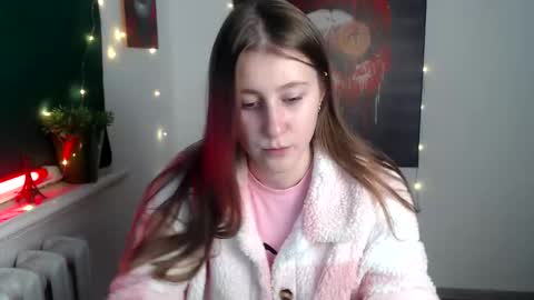 kamilla_love_ online show from December 4, 9:51 am