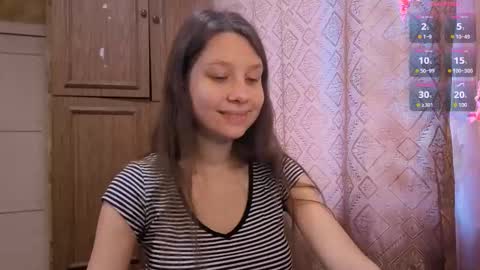 Mari  Simmons online show from December 1, 8:19 am