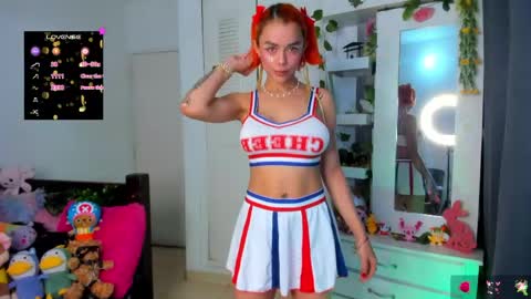 hello  Im Danni online show from June 3, 2:33 pm