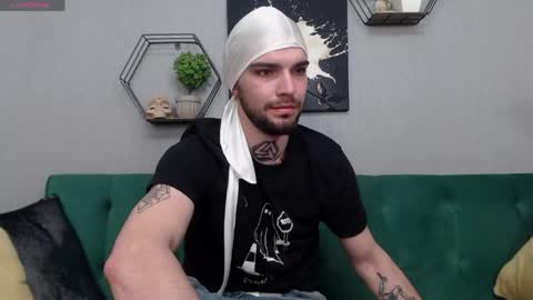 Kane online show from April 15, 7:58 pm