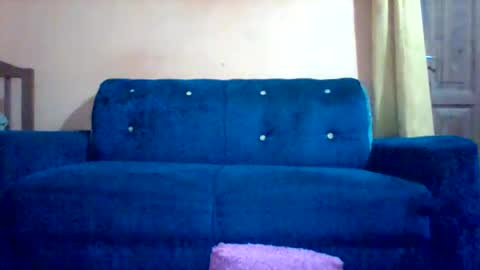 Snapshot of kanisbrown chatting on December 1, 12:59 am hornyshyguy online show from December 1, 12:59 am